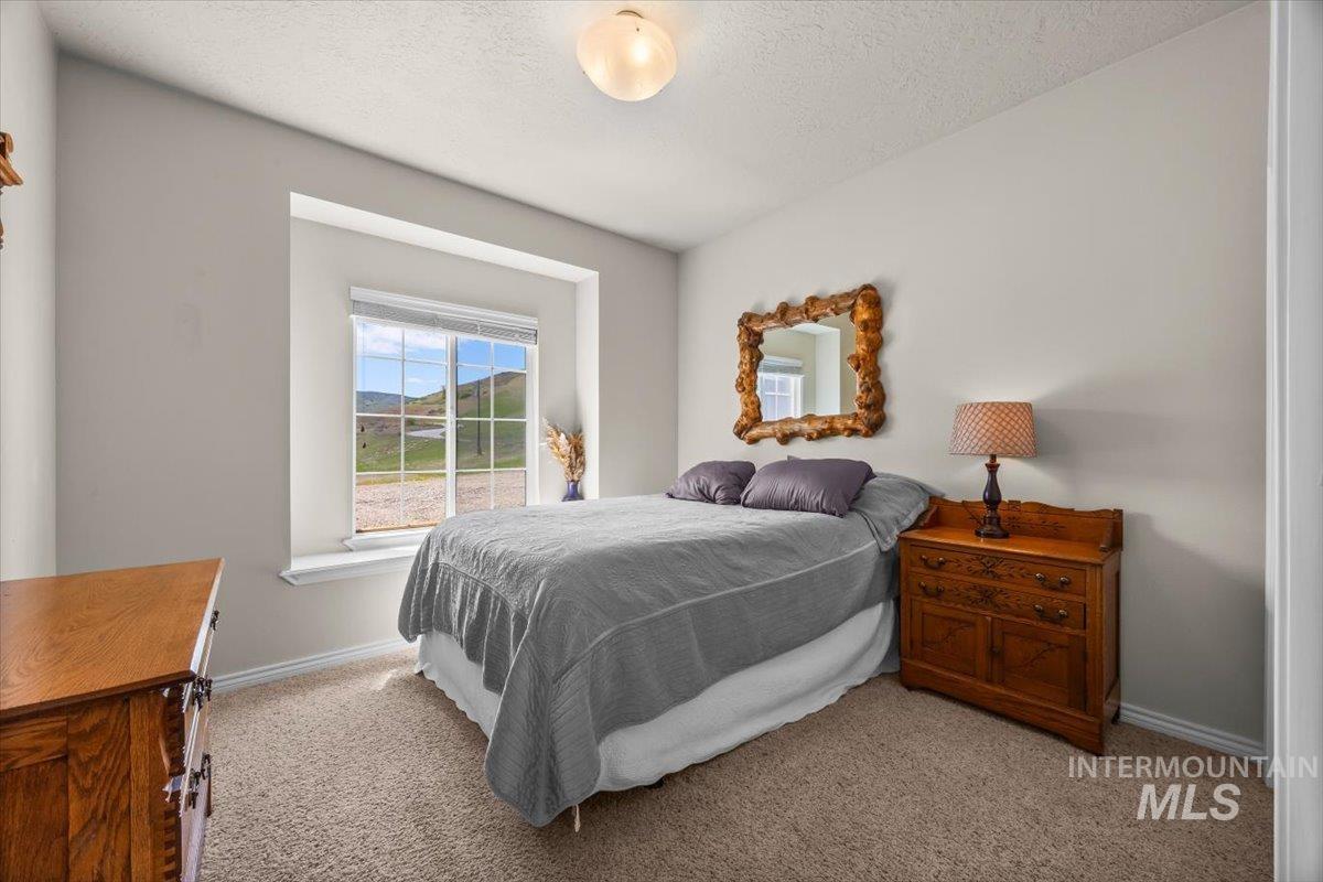 Horseshoe Bend, Idaho 83629, United States, 3 Bedrooms Bedrooms, ,3 BathroomsBathrooms,Residential,Active,134675