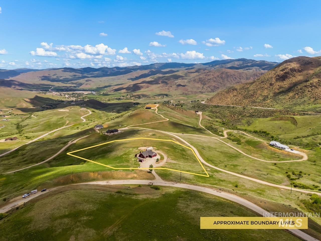 Horseshoe Bend, Idaho 83629, United States, 3 Bedrooms Bedrooms, ,3 BathroomsBathrooms,Residential,Active,134675