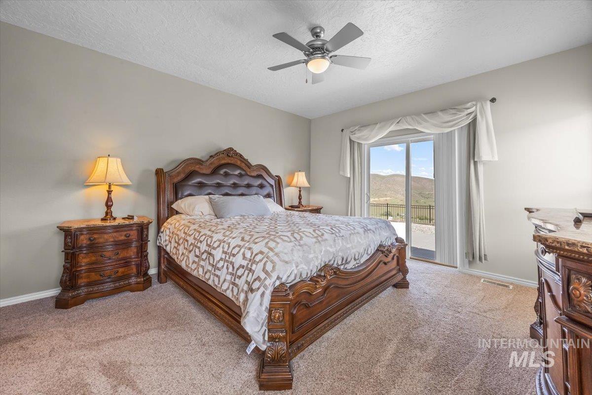 Horseshoe Bend, Idaho 83629, United States, 3 Bedrooms Bedrooms, ,3 BathroomsBathrooms,Residential,Active,134675