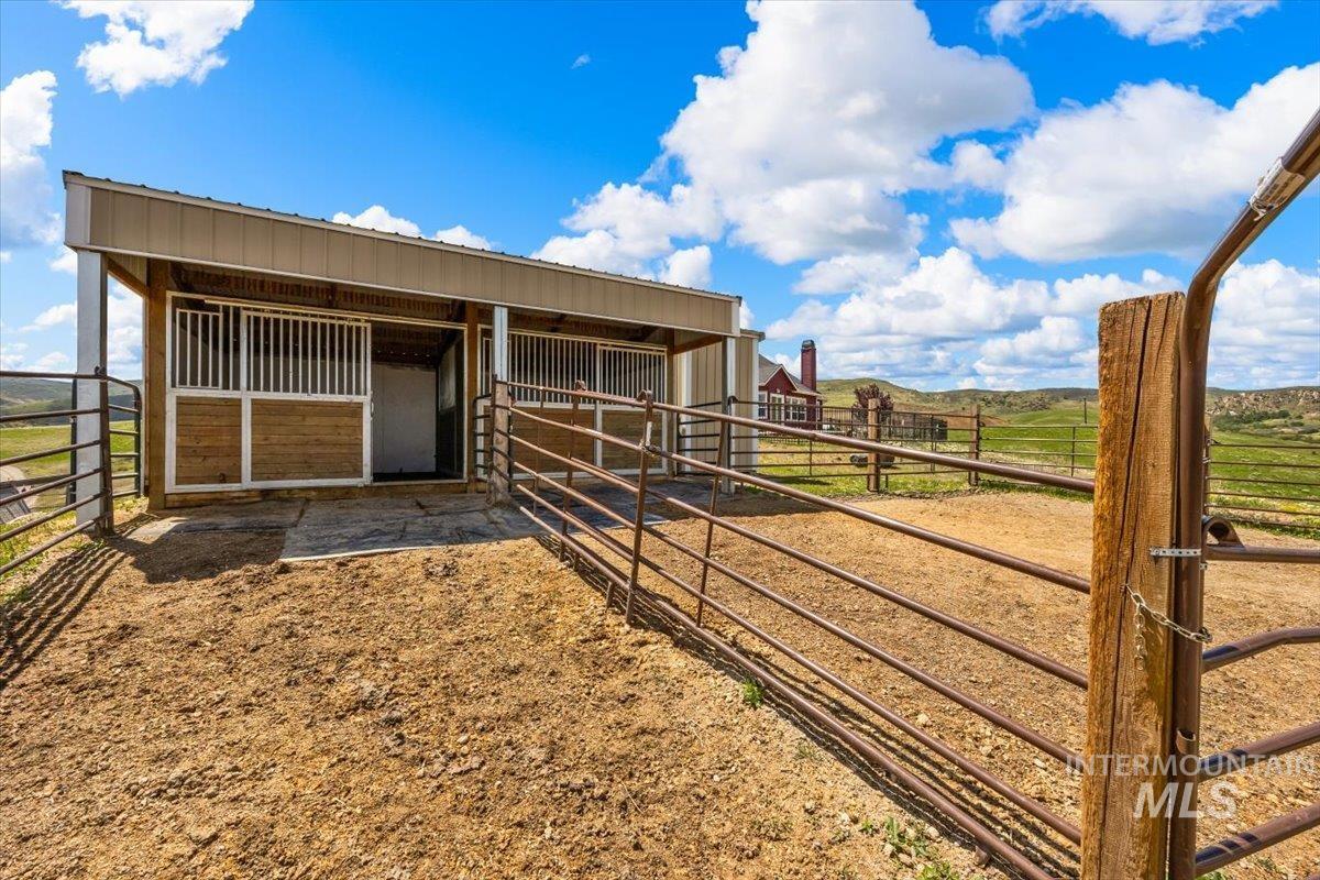 Horseshoe Bend, Idaho 83629, United States, 3 Bedrooms Bedrooms, ,3 BathroomsBathrooms,Residential,Active,134675