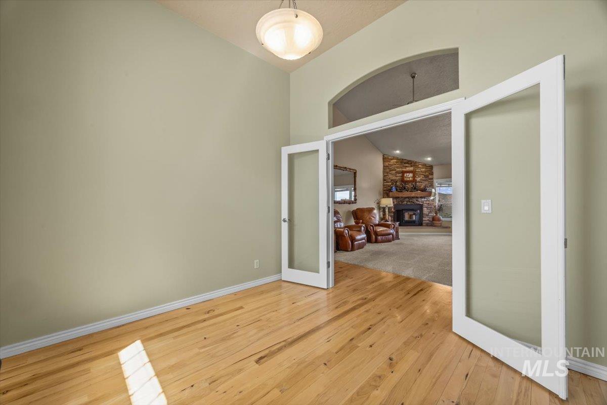 Horseshoe Bend, Idaho 83629, United States, 3 Bedrooms Bedrooms, ,3 BathroomsBathrooms,Residential,Active,134675