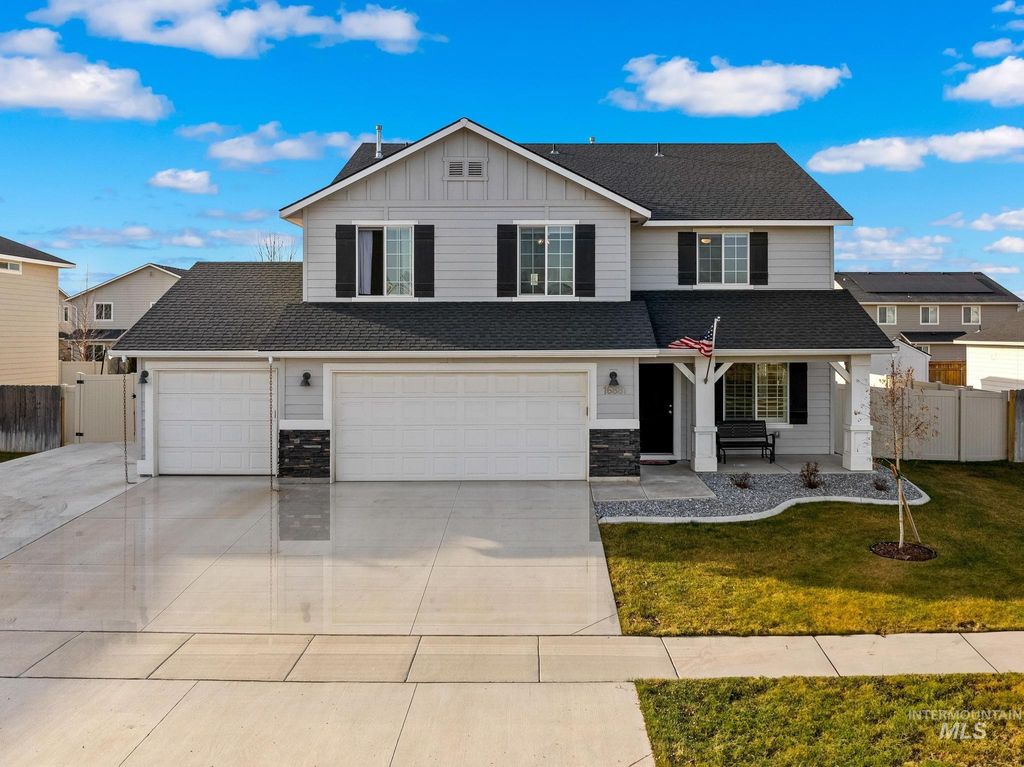 Photo of 16881 N Brookings Way, Nampa, ID 83687 (MLS # 98970684)