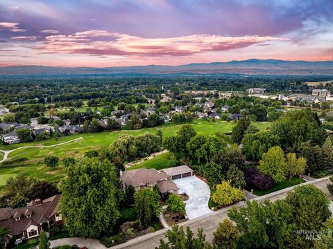 Photo of 3050 S Whitepost Way, Eagle, ID 83616 (MLS # 98990507)