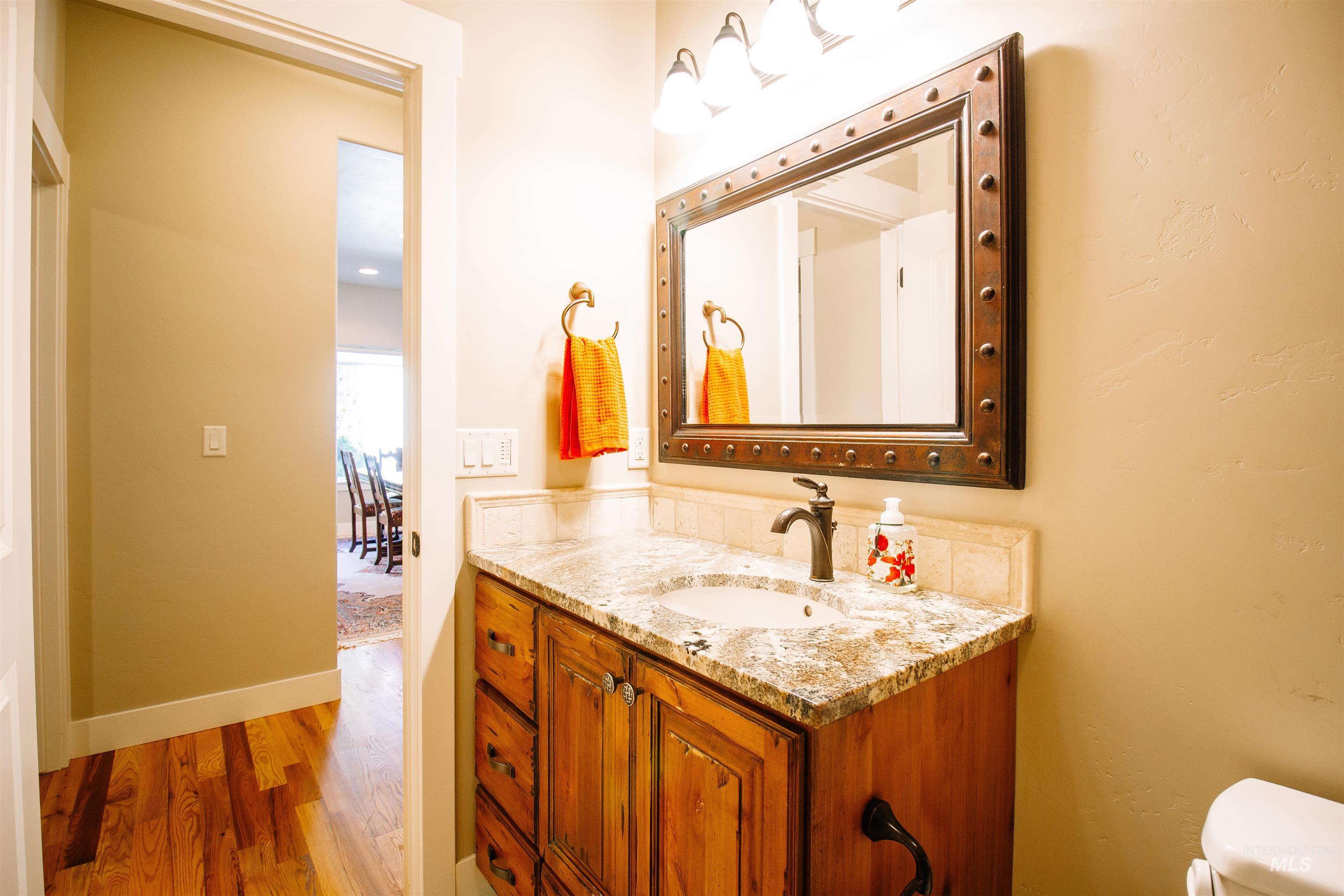 Twin Falls, Idaho 83301, United States, 2 Bedrooms Bedrooms, ,2 BathroomsBathrooms,Residential,Pending,79093