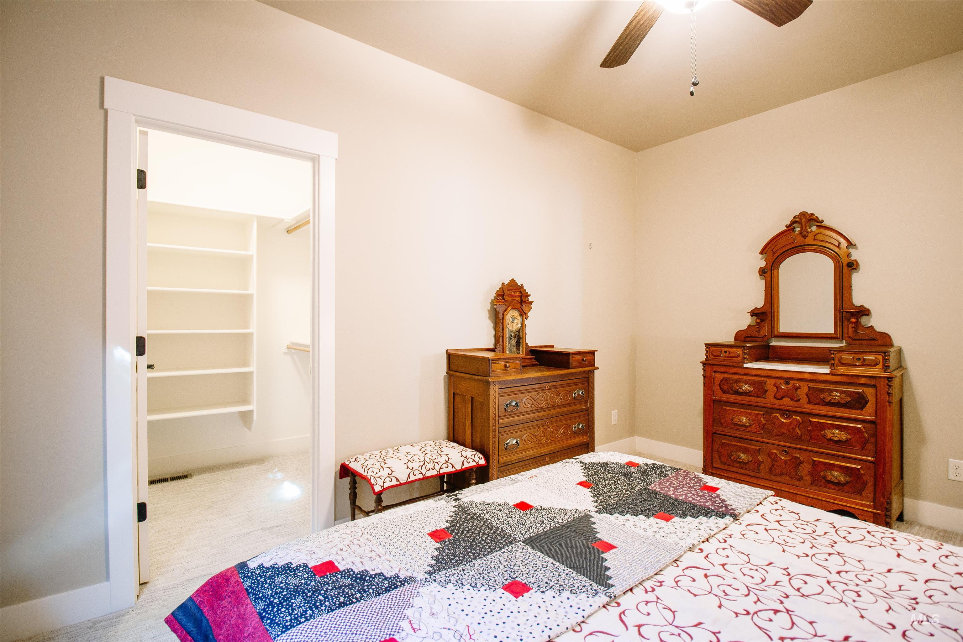 Twin Falls, Idaho 83301, United States, 2 Bedrooms Bedrooms, ,2 BathroomsBathrooms,Residential,Pending,79093