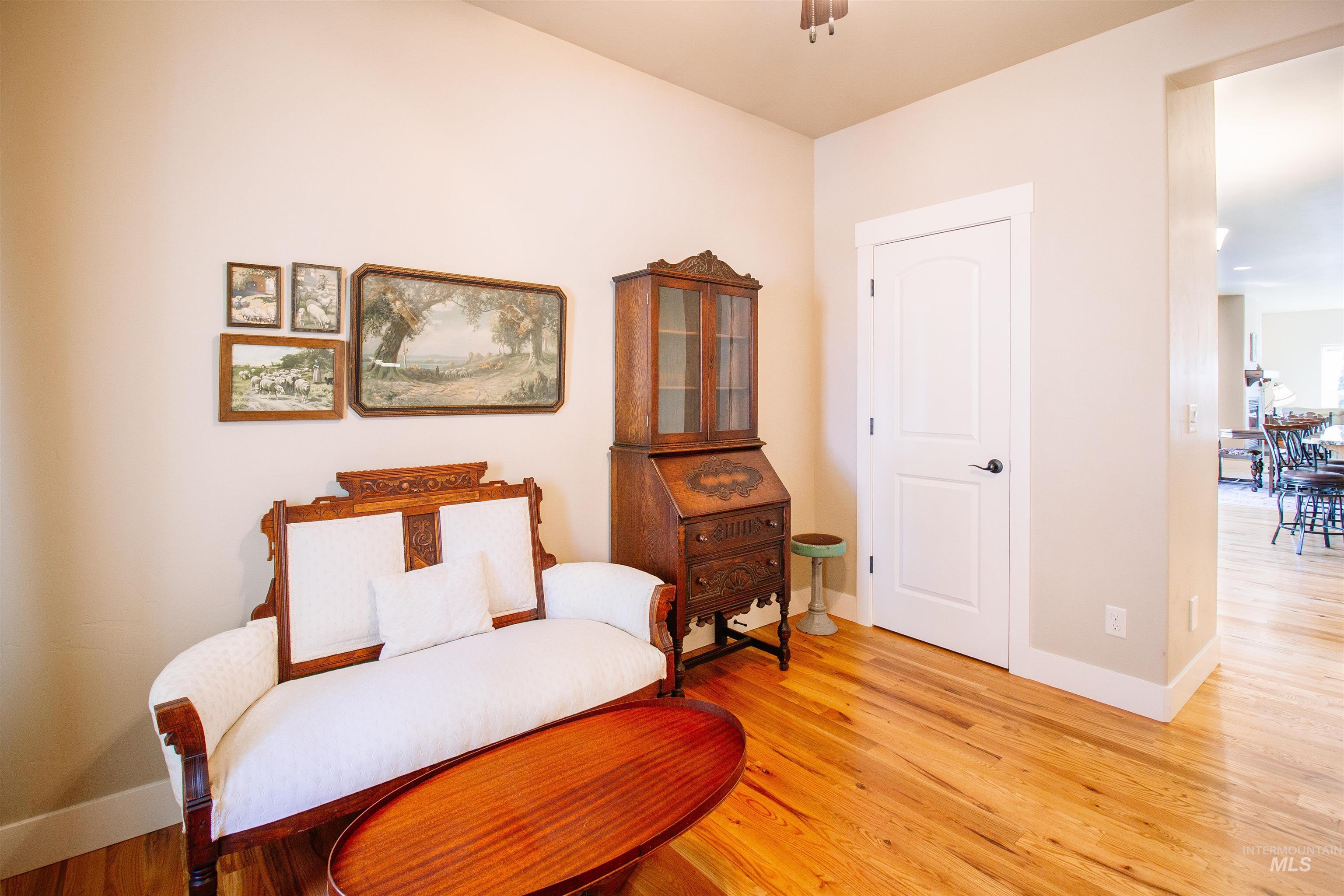 Twin Falls, Idaho 83301, United States, 2 Bedrooms Bedrooms, ,2 BathroomsBathrooms,Residential,Pending,79093