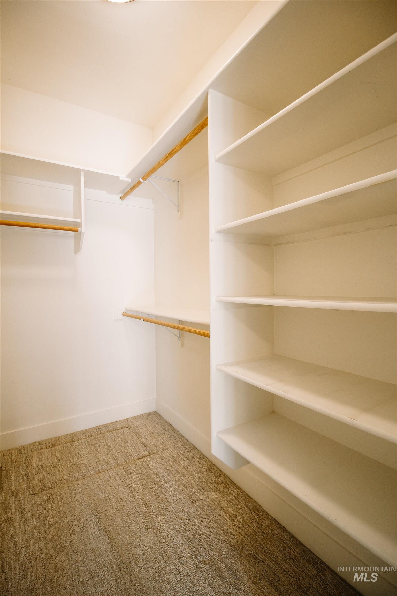 Twin Falls, Idaho 83301, United States, 2 Bedrooms Bedrooms, ,2 BathroomsBathrooms,Residential,Pending,79093