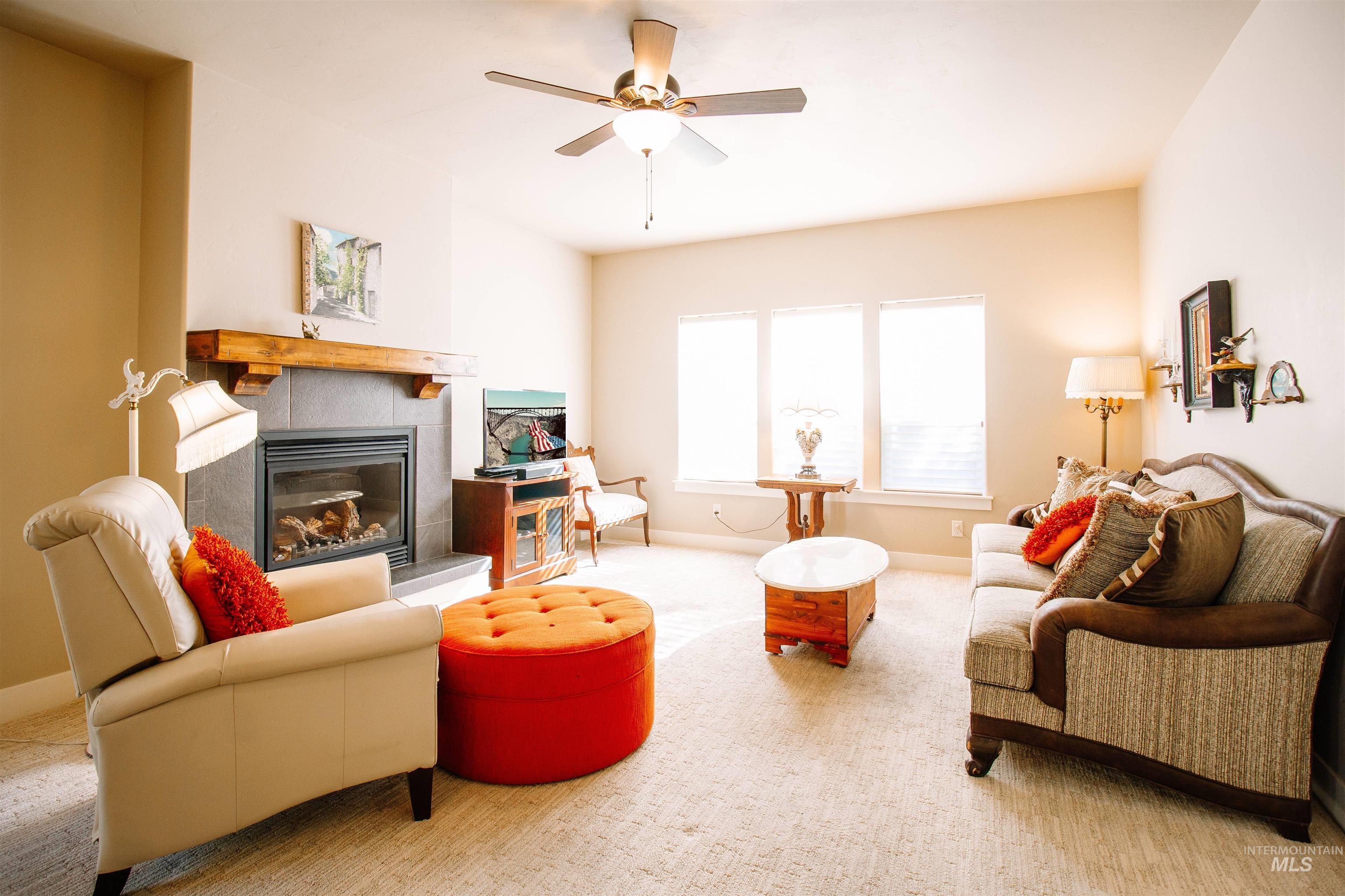 Twin Falls, Idaho 83301, United States, 2 Bedrooms Bedrooms, ,2 BathroomsBathrooms,Residential,Pending,79093