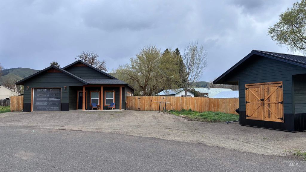 Photo of 107 Winters Ave, Council, ID 83612 (MLS # 98982835)