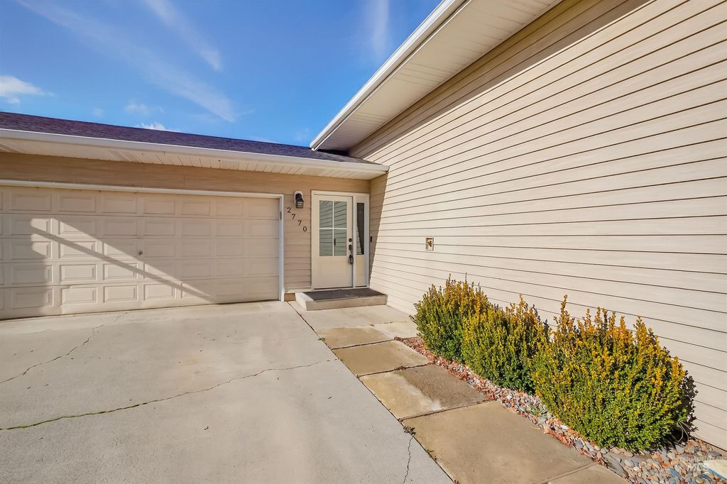 Photo of 2770 Rainier Street, Clarkston, WA 99403 (MLS # 98977466)