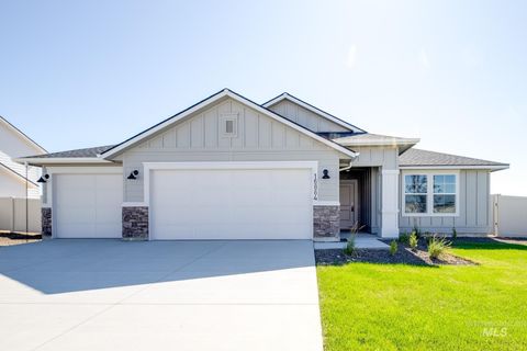 Photo of 15318 Queensbury Ave, Nampa, ID 83651 (MLS # 98979368)