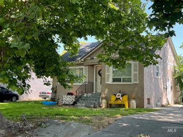 316 S Olive St Nampa ID 83686