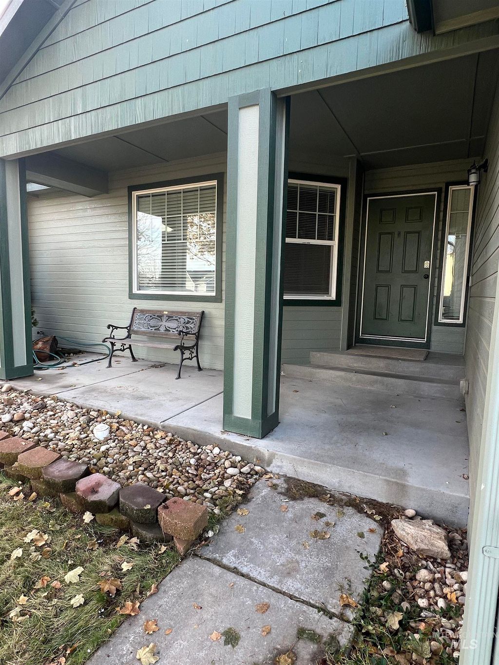 Photo of 1065 E Fossilstone Ct, Kuna, ID 83634 (MLS # 98978990)