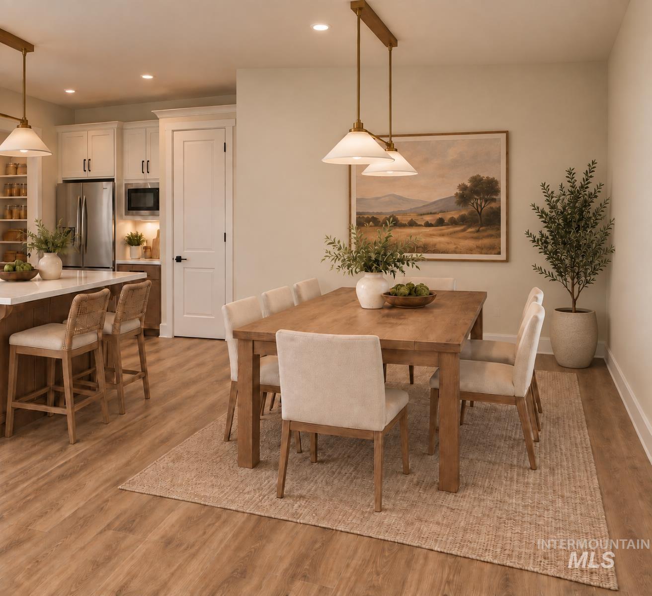 4517 W Santa Fe Dr