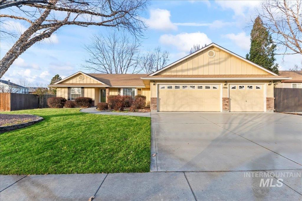 Photo of 1986 E Easy Jet St, Meridian, ID 83642 (MLS # 98971500)