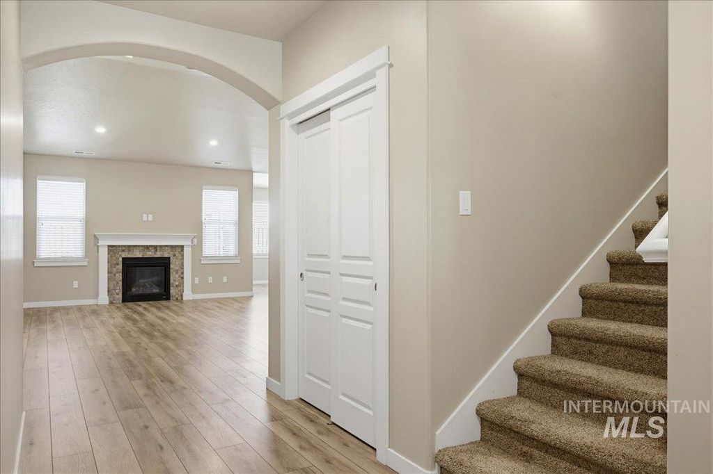 Photo of 12460 W Azure St, Boise, ID 83713 (MLS # 98986713)