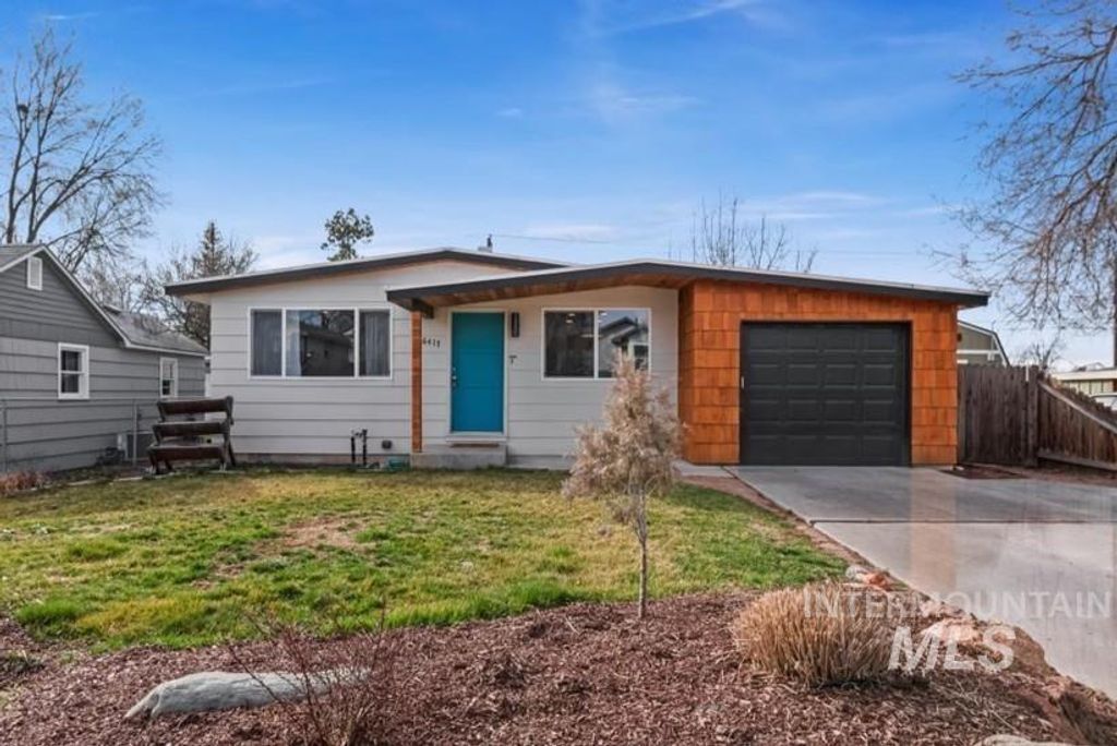 Photo of 6417 W Everett St, Boise, ID 83704 (MLS # 98977924)