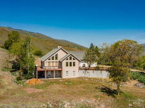 Photo of 160 Buckhorn Road, White Bird, ID 83554 (MLS # 98983803)