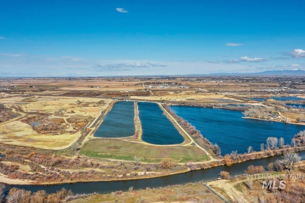 Photo of 21600 Look Lane, Caldwell, ID 83607 (MLS # 98991930)