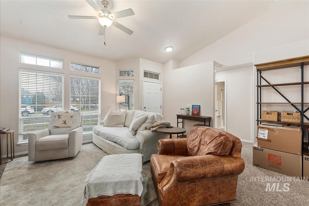 Photo of 9596 W Donnabell Street, Boise, ID 83714 (MLS # 98972344)