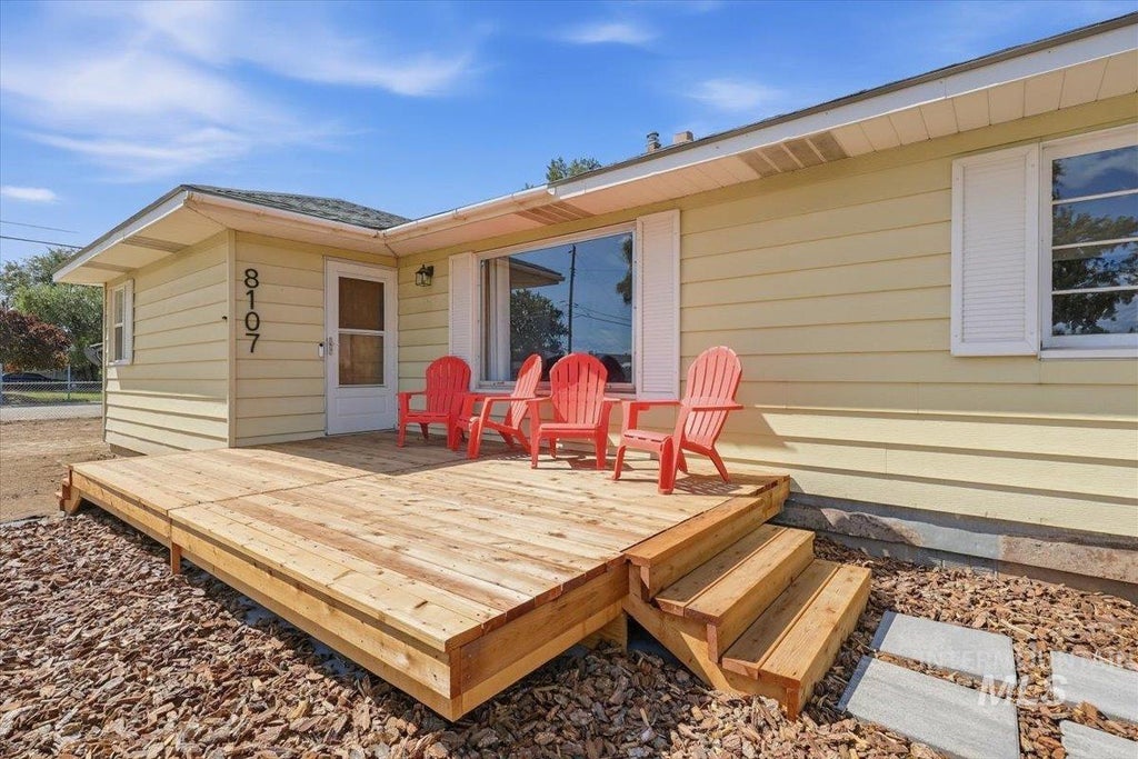 Photo of 8107 W King St, Boise, ID 83704 (MLS # 99000849)