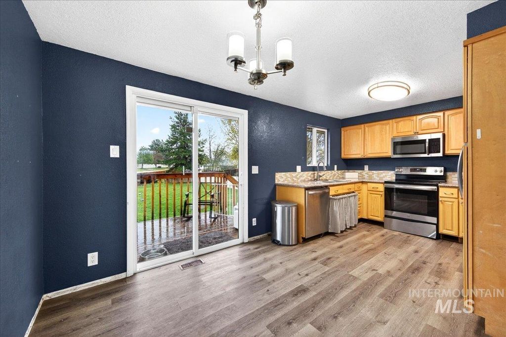 Photo of 580 Easy St, Kuna, ID 83634 (MLS # 98982151)