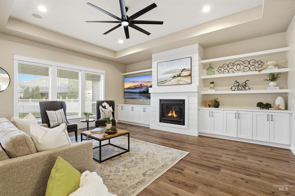 Photo of 4632 N Panaro Ave, Meridian, ID 83646 (MLS # 98971799)