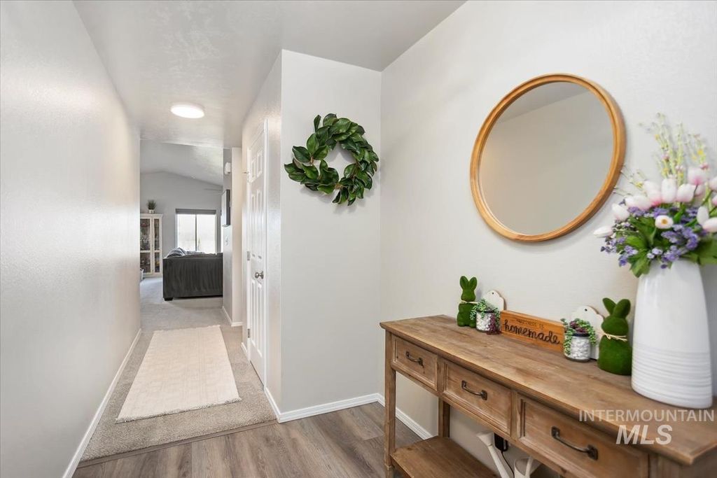 Photo of 16598 Corrine Ave, Caldwell, ID 83607 (MLS # 98977661)