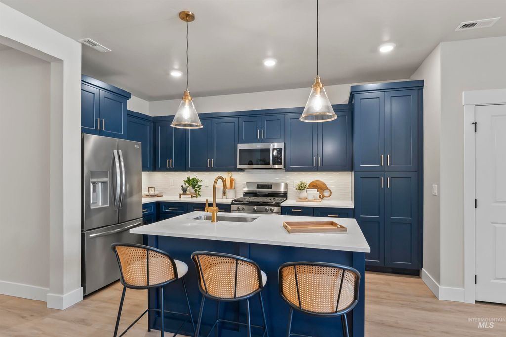 Photo of 12565 W Bridger Bay Dr, Star, ID 83669 (MLS # 98973151)