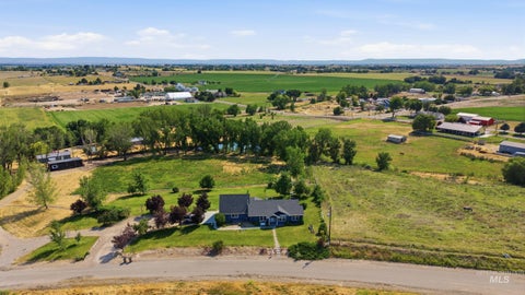 Photo of 7781 Redmon Rd, Caldwell, ID 83607 (MLS # 98991435)