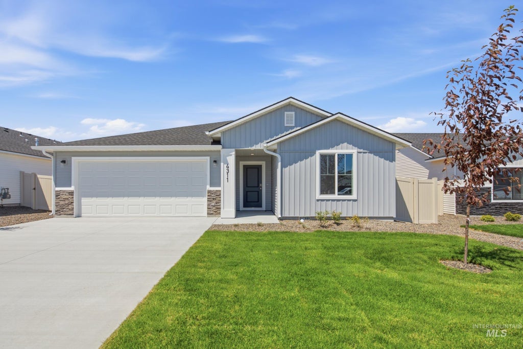 Photo of 171 N Tideberry Ave, Kuna, ID 83634 (MLS # 99000976)