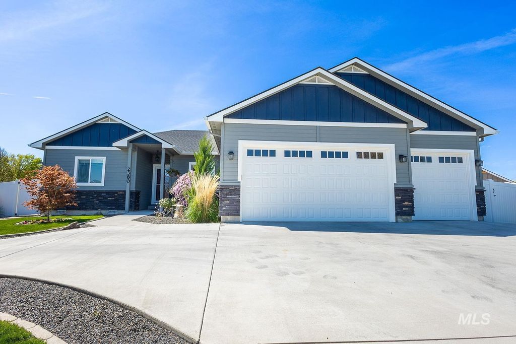 Photo of 2380 Vista Ave, Payette, ID 83661 (MLS # 98983445)