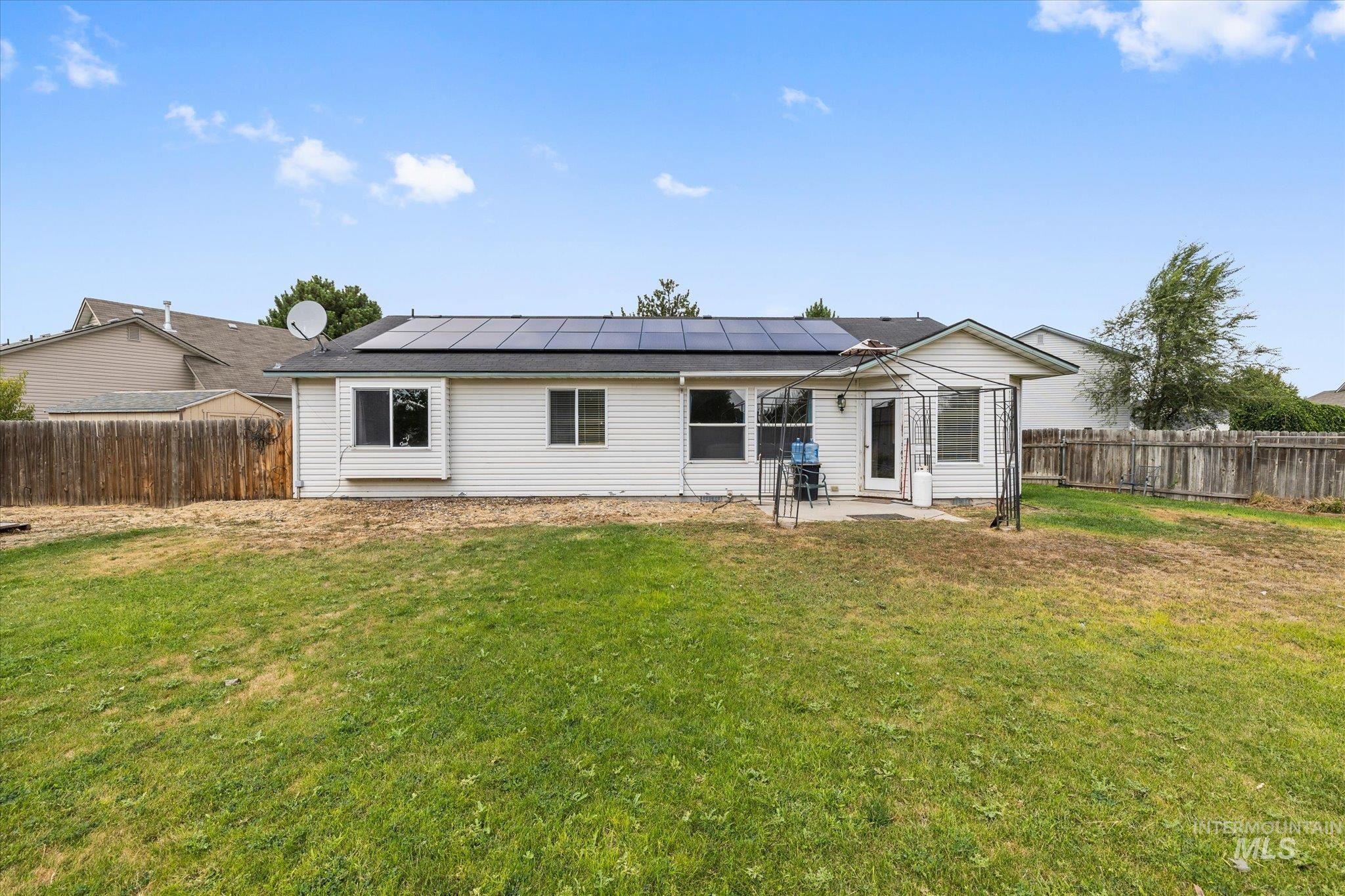 16842 Live Oak Pl