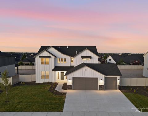 Photo of 5487 W Yarnell St, Eagle, ID 83616 (MLS # 98968343)