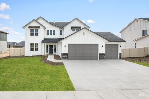 Photo of 5487 W Yarnell St, Eagle, ID 83616 (MLS # 98968343)