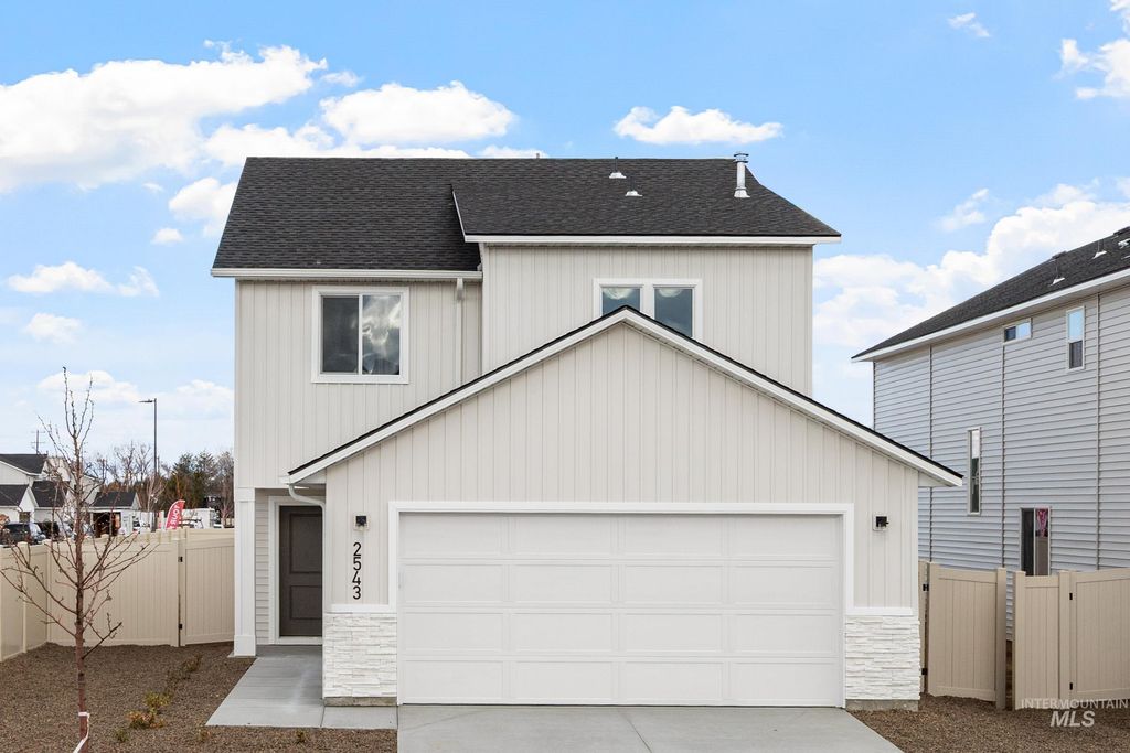 Photo of 2543 W Fallon Lp, Nampa, ID 83651 (MLS # 98974835)