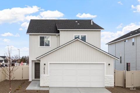 Photo of 2543 W Fallon Lp, Nampa, ID 83651 (MLS # 98974835)
