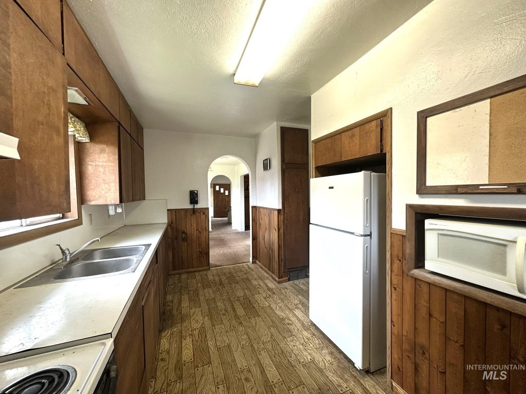 Photo of 370 Smith St, Vale, OR 97918 (MLS # 99000773)