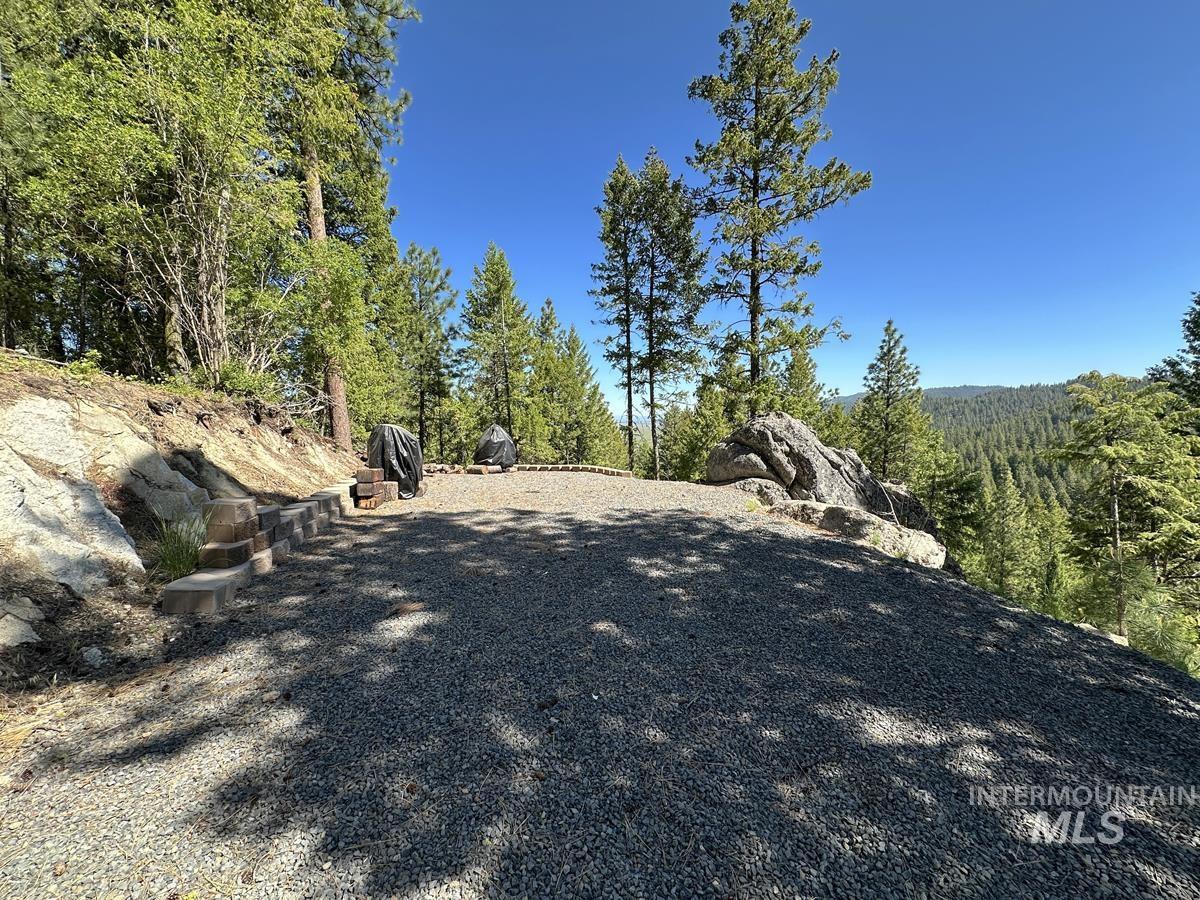 1562 Crown Point Parkway