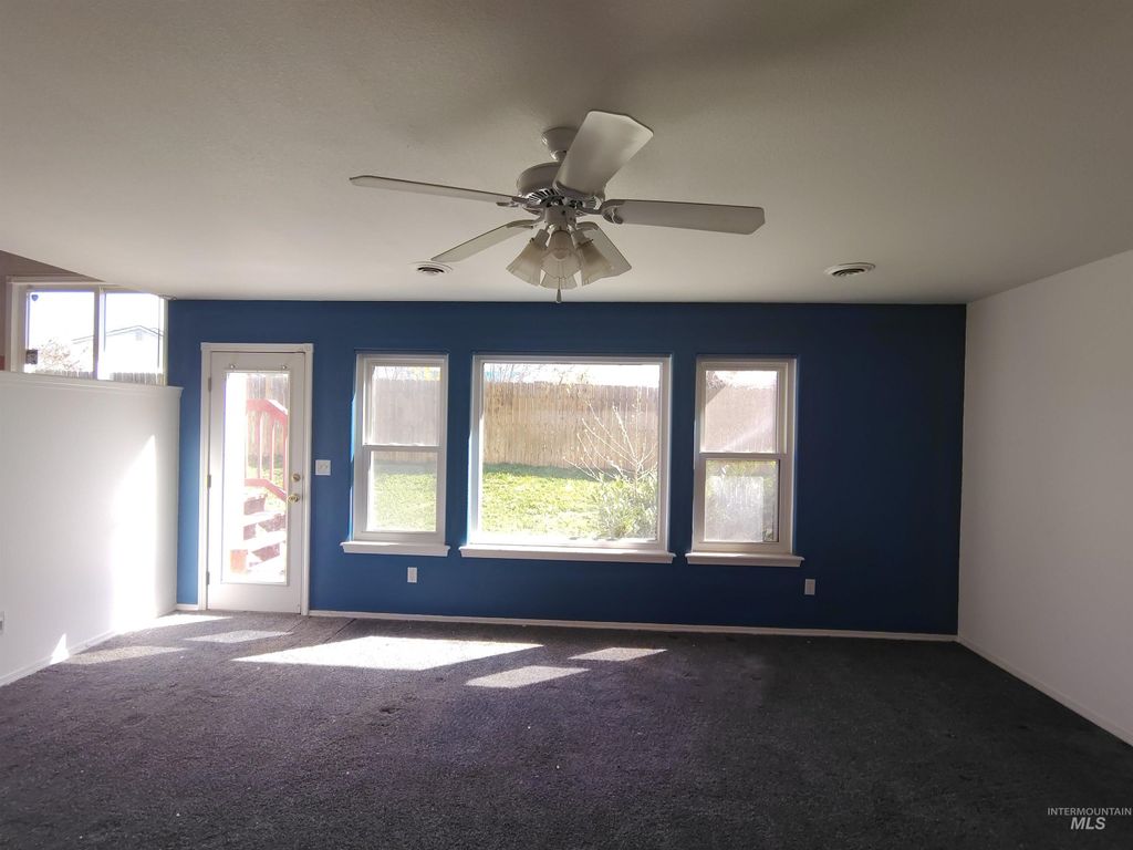 Photo of 1426 N Tasavol Avenue, Kuna, ID 83634 (MLS # 98983618)