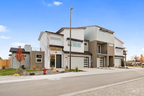 Photo of 5273 N River Water Lane, Garden City, ID 83714 (MLS # 98967975)