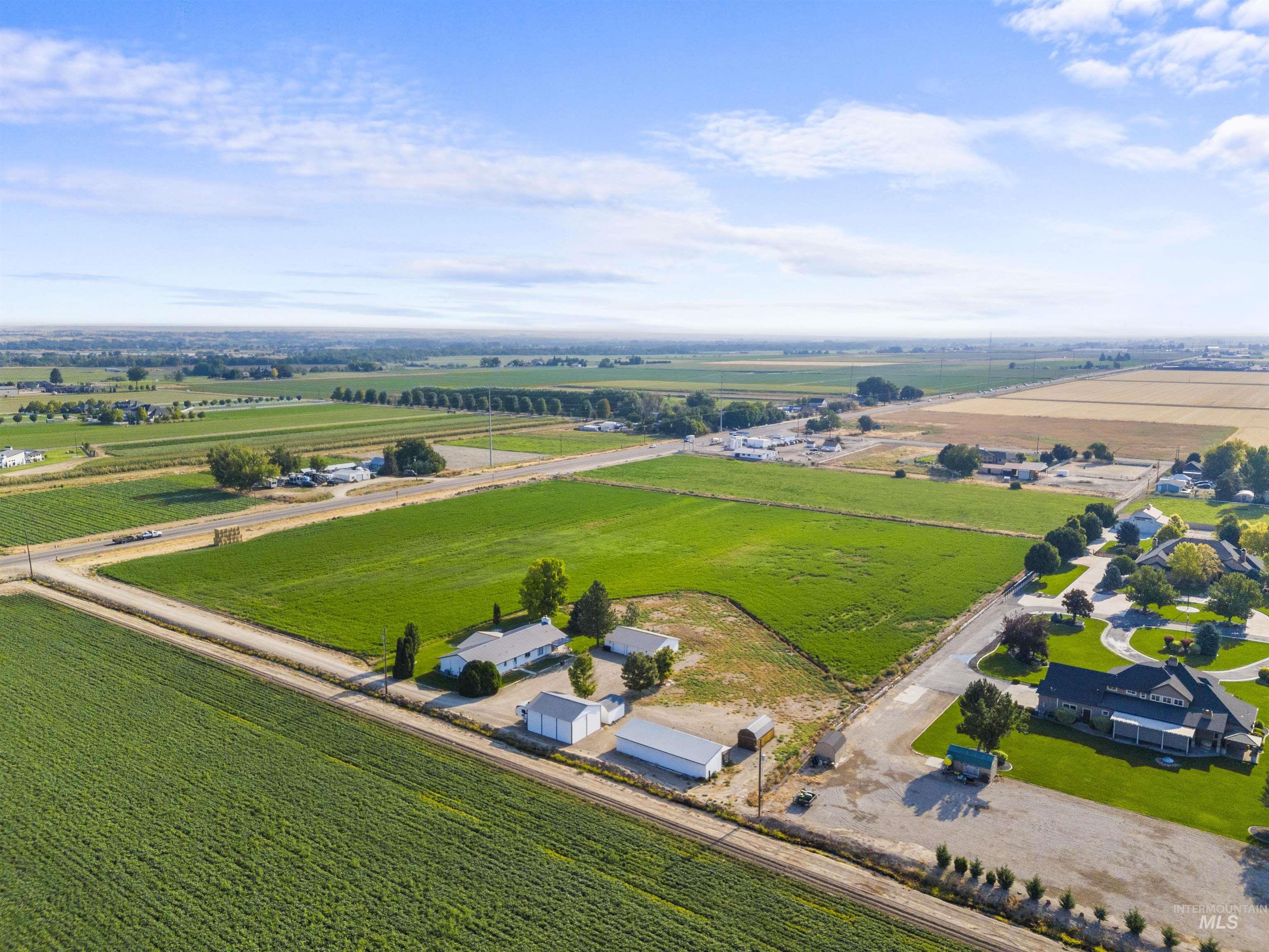 8231 Highway 20/26