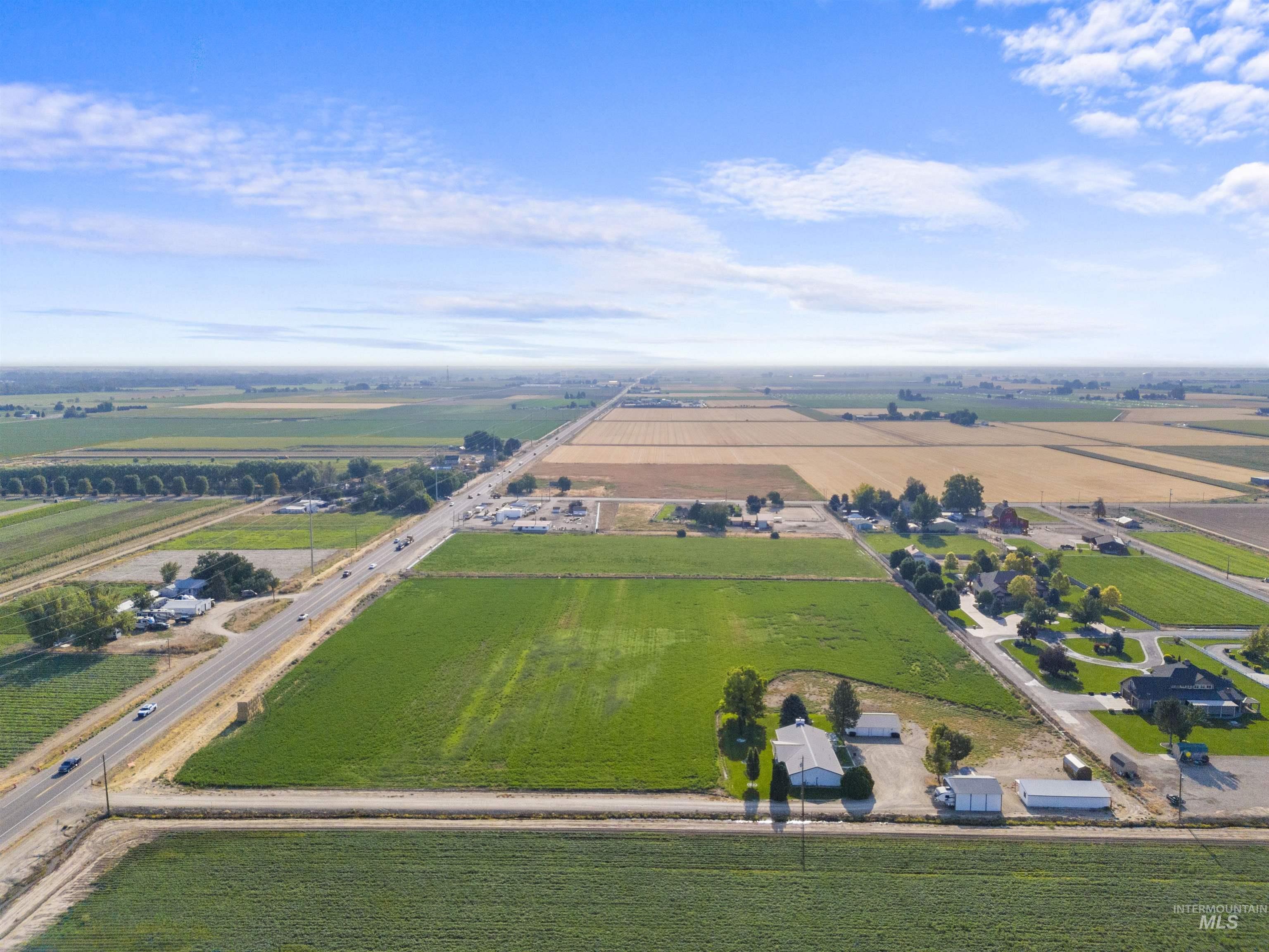 8231 Highway 20/26