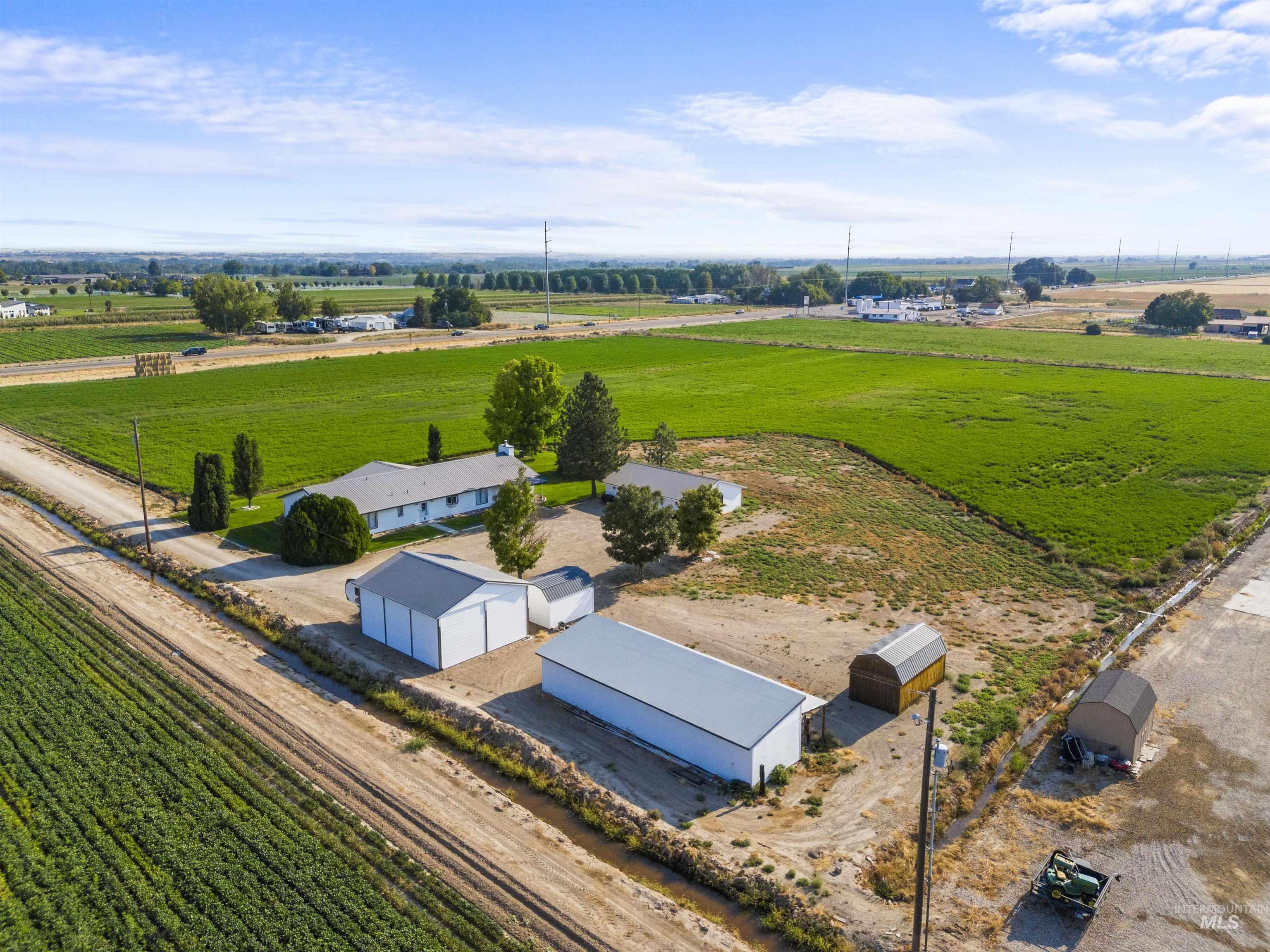 8231 Highway 20/26