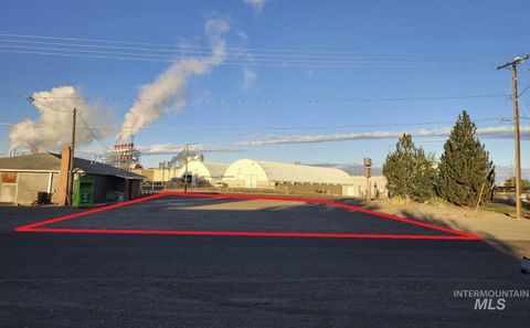 Photo of TBD Hwy 30, Heyburn, ID 83336 (MLS # 98928337)