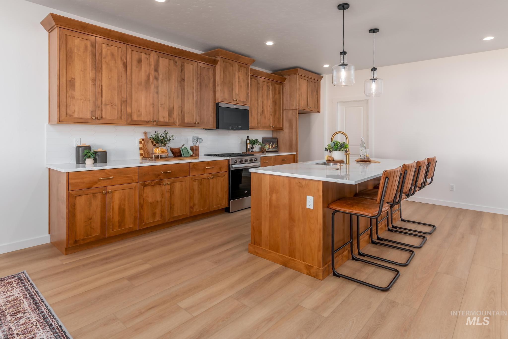 8412 S Wavecrest Ave