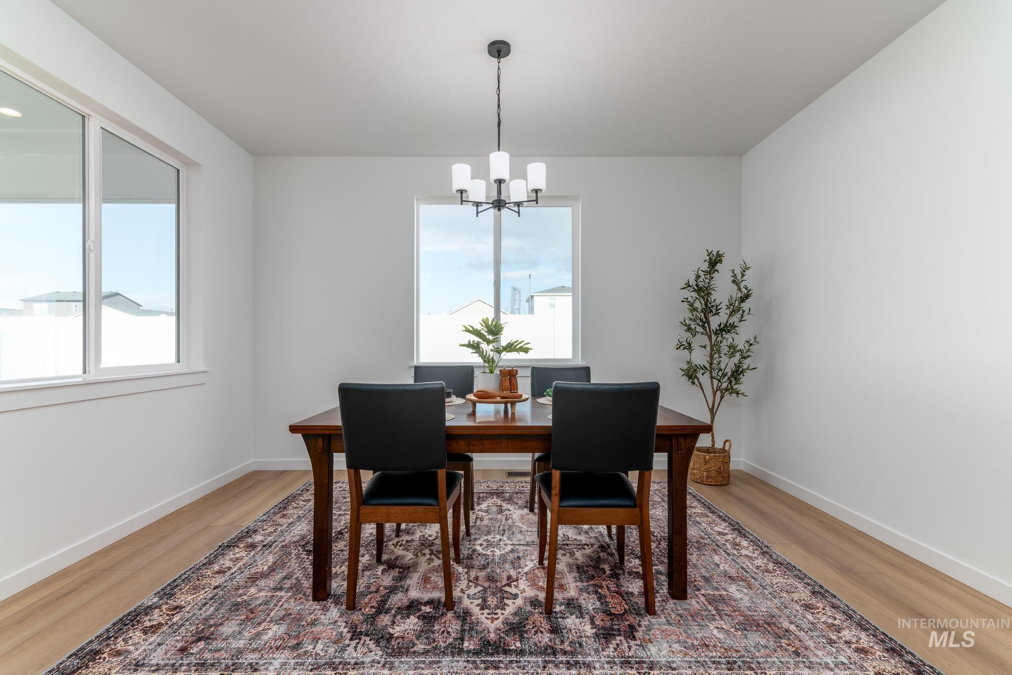 8412 S Wavecrest Ave