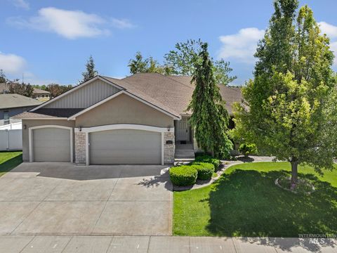 Photo of 363 Arrowhead Path, Twin Falls, ID 83301 (MLS # 98990169)