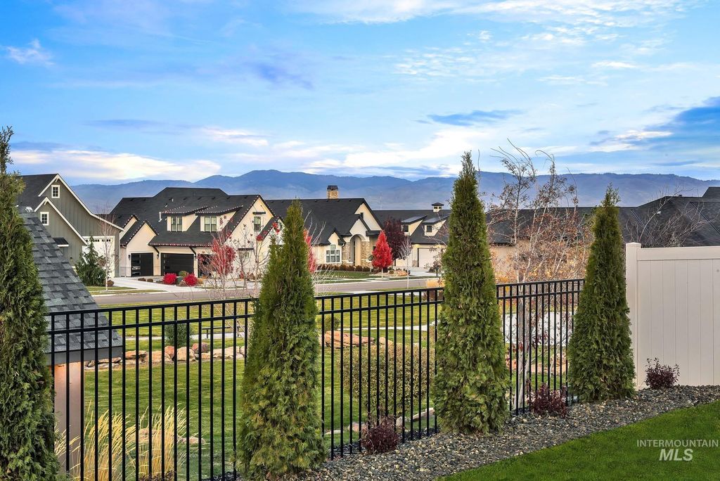 Photo of 2520 E Galleon Ln, Meridian, ID 83642 (MLS # 98967858)