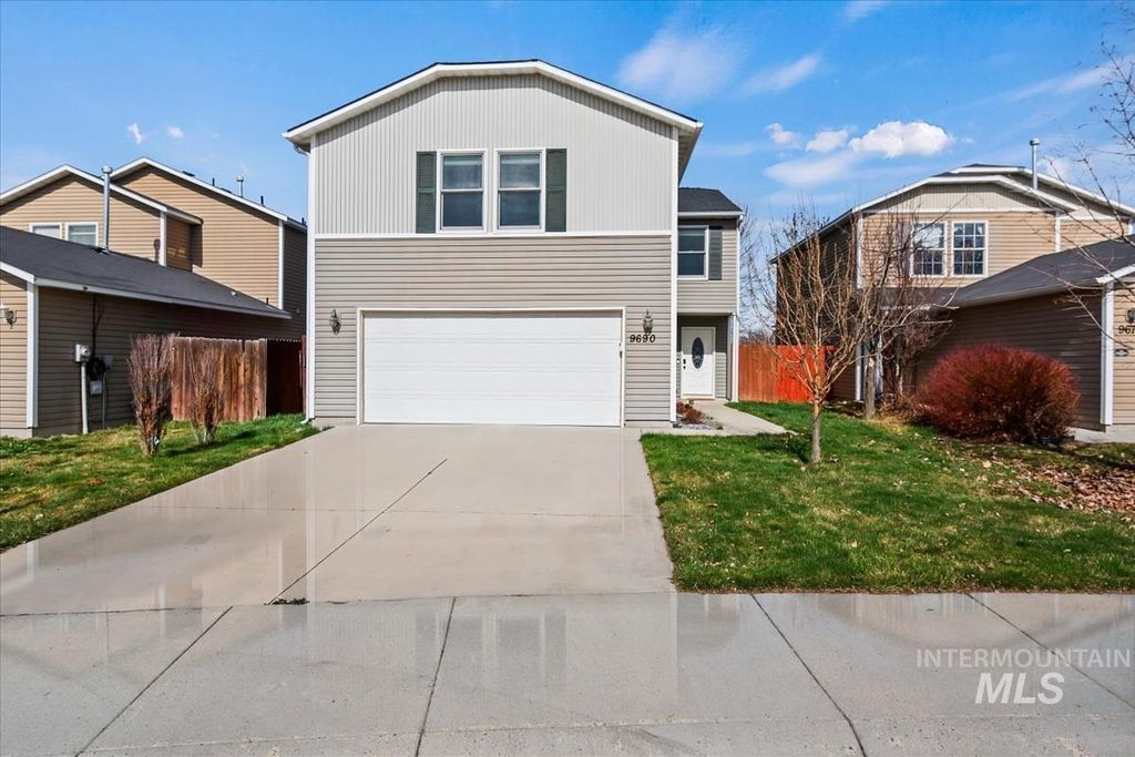 Photo of 9690 W Weir Hollis Dr, Boise, ID 83709 (MLS # 98977919)